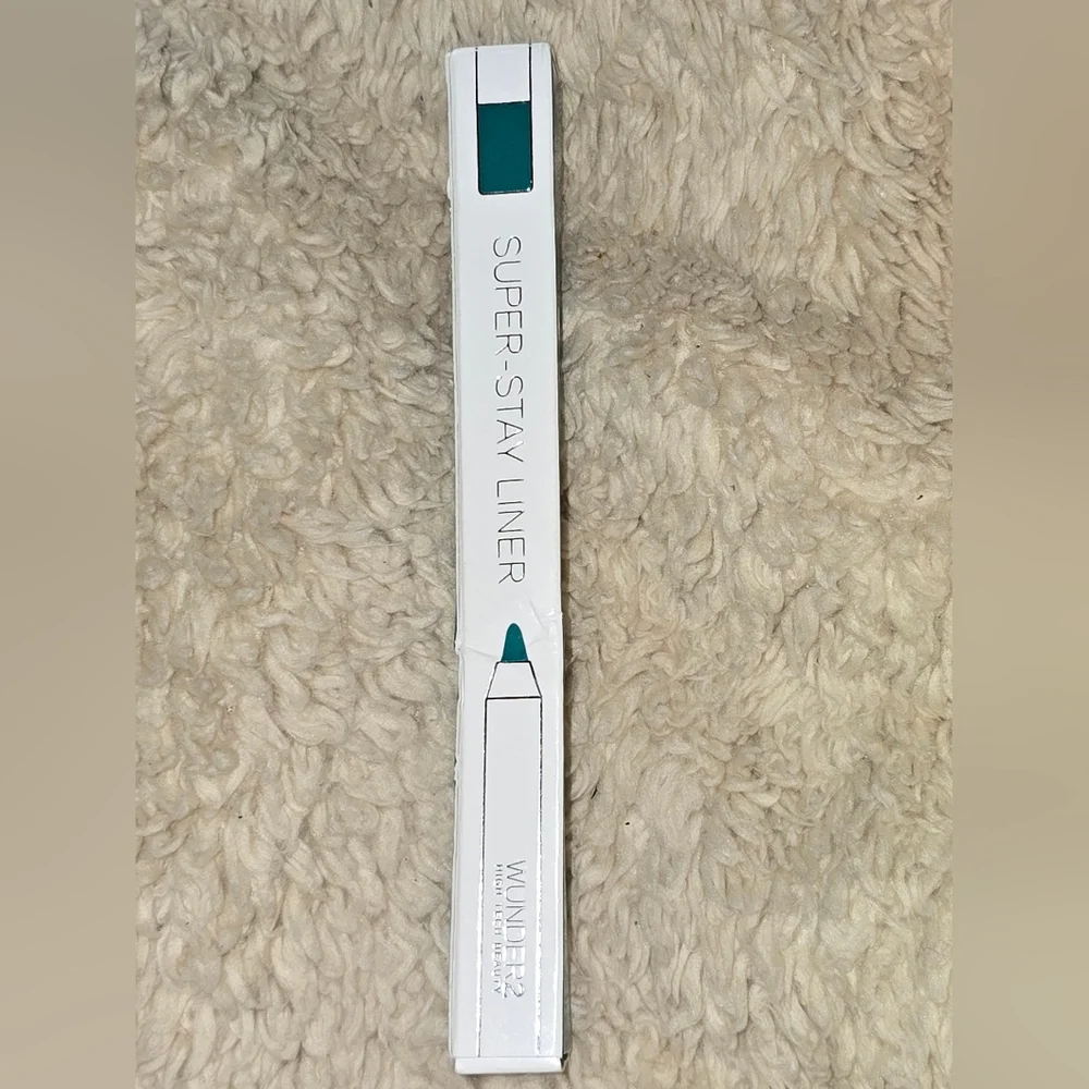Wunder2 Super Stay Liner--- Glitter Emerald NIB